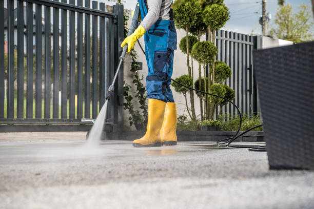 Professional Pressure Washing Services in Indiantown, FL